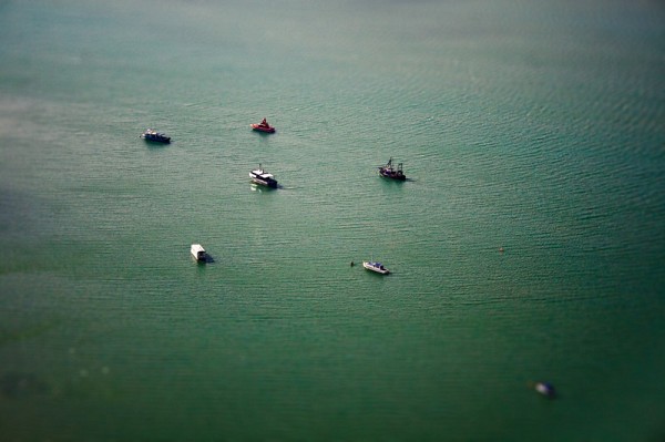 nz_flight3_ships_O.jpg